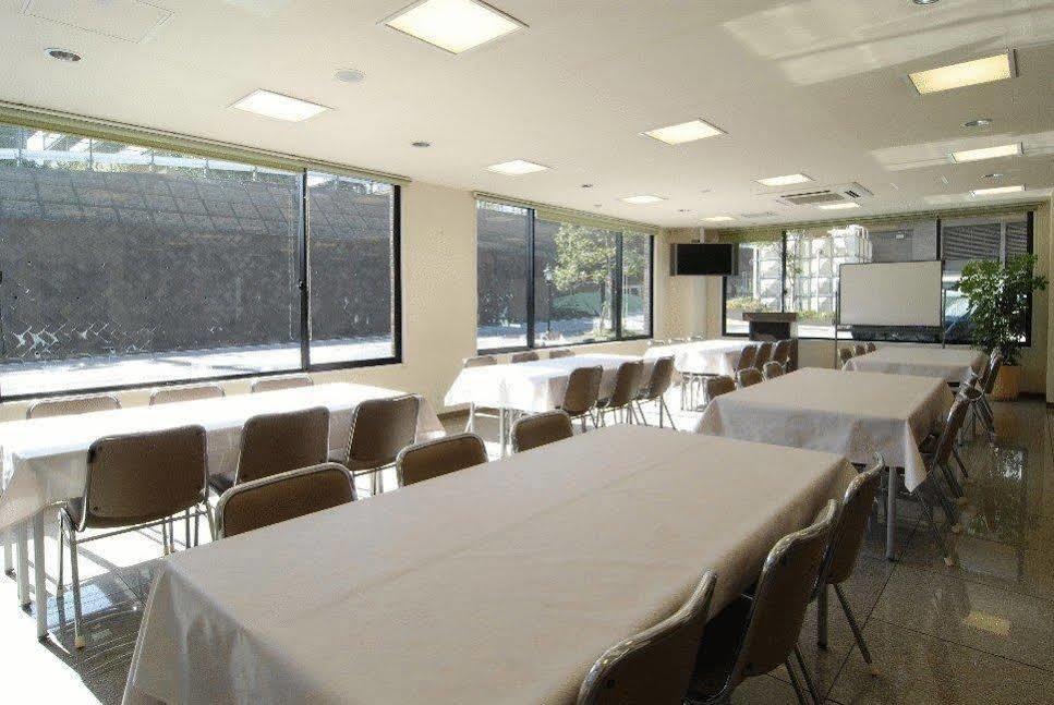 Center Hotel Narita1 Экстерьер фото